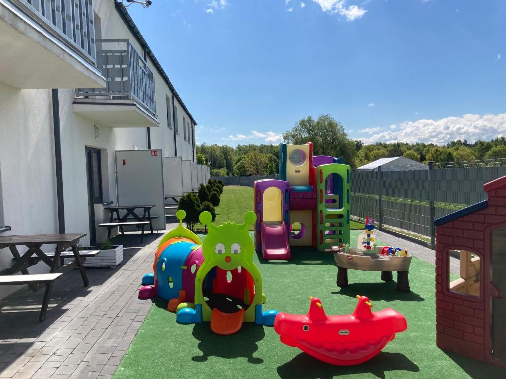 Plac zabaw dla dzieci w obiekcie Sofia Dwupoziomowe Apartamenty