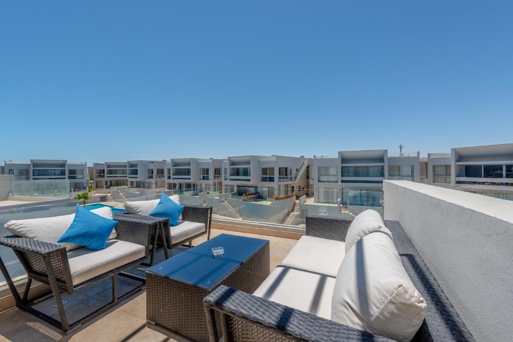 Balkón nebo terasa v ubytování VESTA - El Gouna Residence