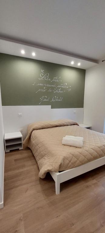 Il Parco degli Ulivi - Habitación Triple Con Vistas Al Jardín