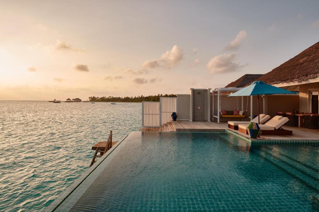 Bazén v ubytování Finolhu Baa Atoll Maldives, a Member of Design Hotels nebo v jeho okolí