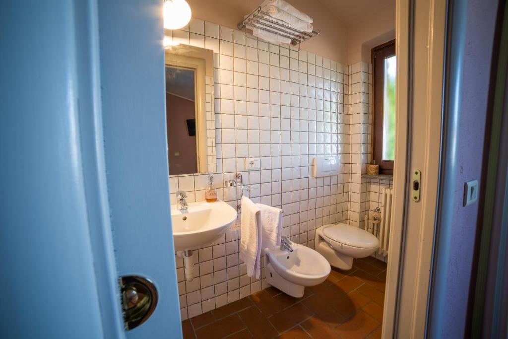 Koupelna v ubytování Foresteria Settevie