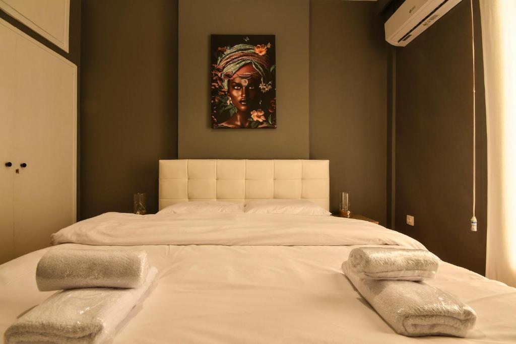 Thessaloniki Center Comfort Apartment - 17