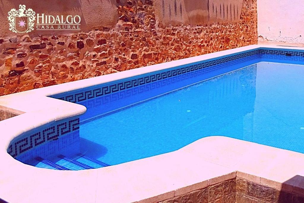 The swimming pool at or close to Casa Rural Hidalgo