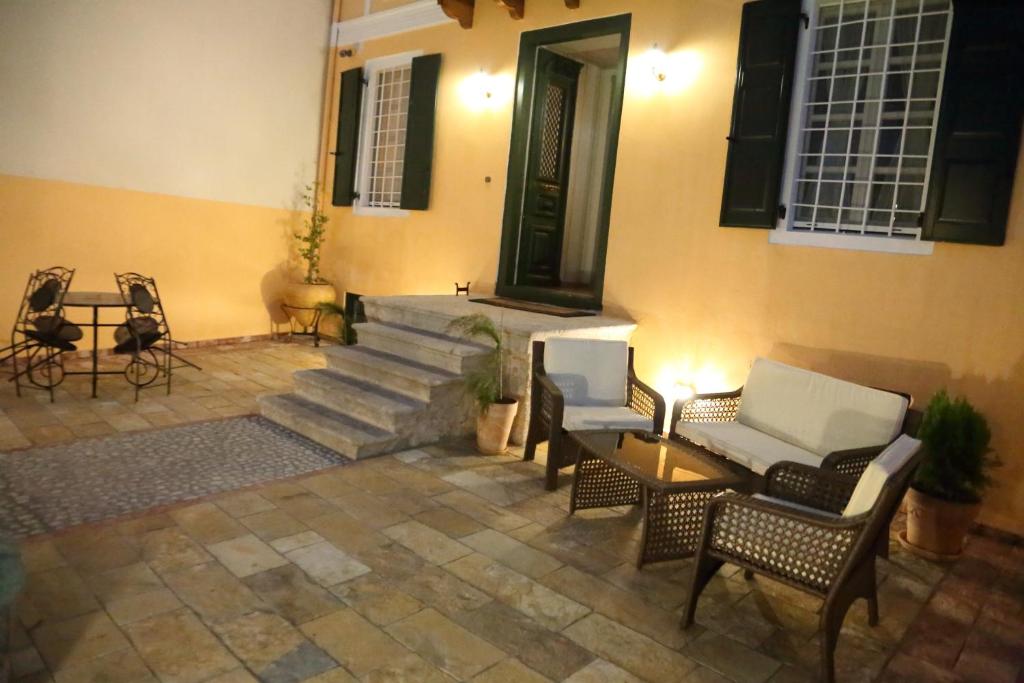 Posezení v ubytování Nostos Hotel