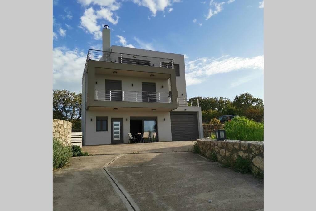 The building in which Az apartmant is located