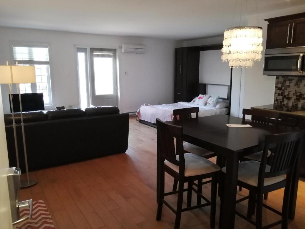 Kuchyň nebo kuchyňský kout v ubytování Condos Vacances Orford