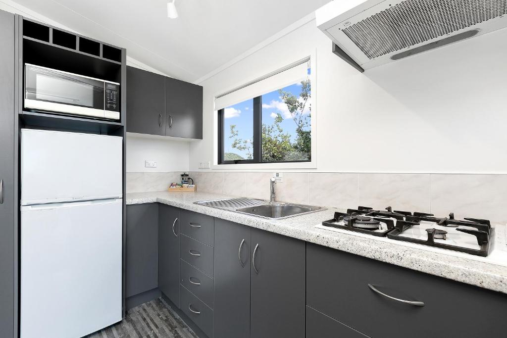 Bowentown Beach Holiday Park - Resim 25