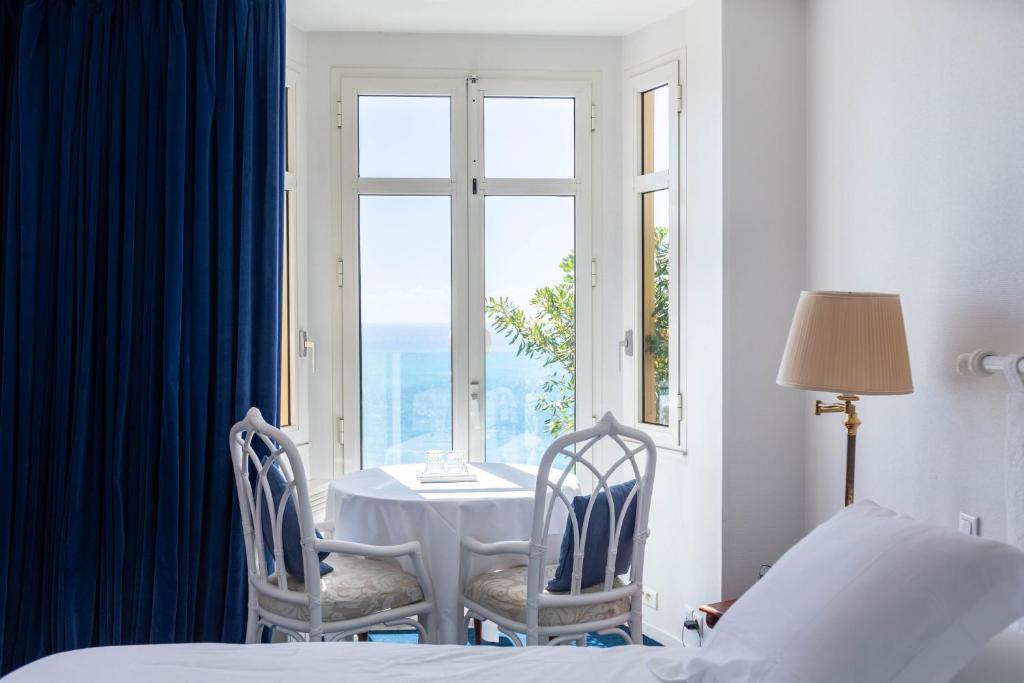 Hôtel Le Roquebrune - Junior Suite With Sea View Le Golfe Bleu