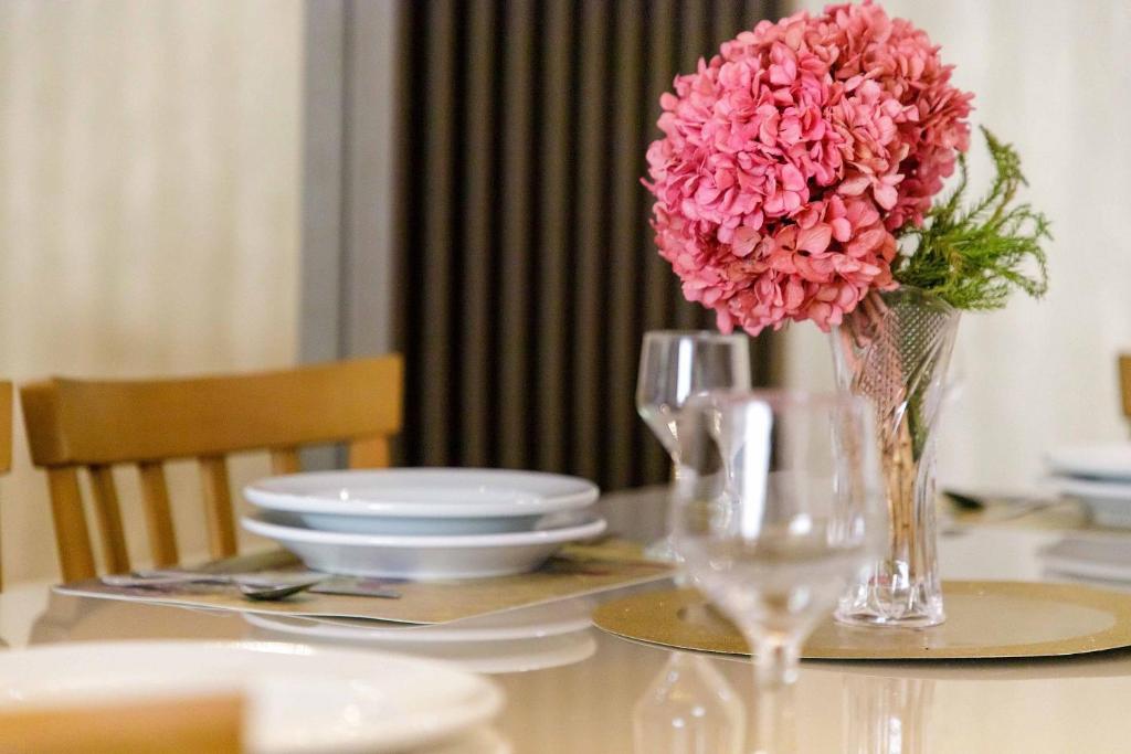 LOCAR- IN GRAMADO Piemonte 104 - Moderno e completo  LOCAR- IN GRAMADO Piemonte 104 - Moderno e completo