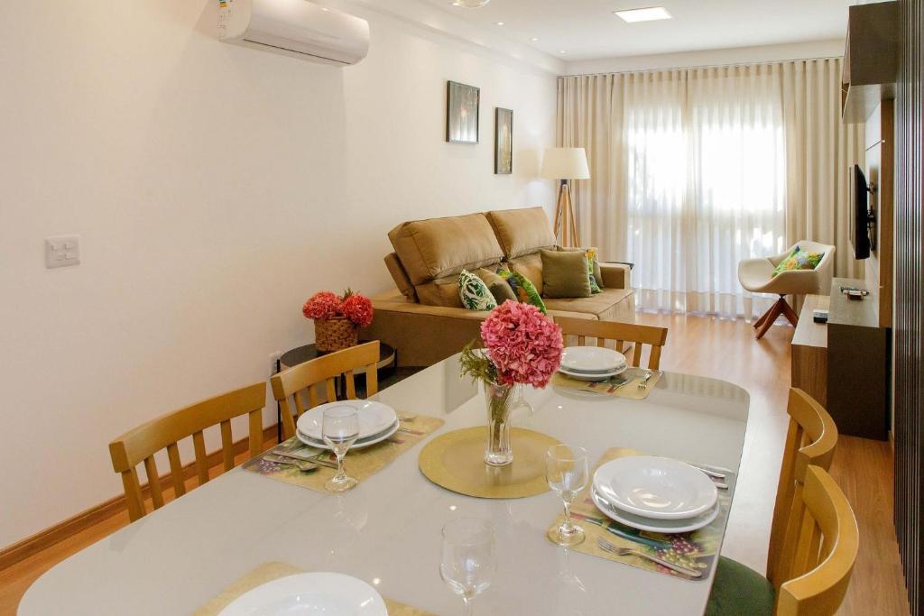 LOCAR- IN GRAMADO Piemonte 104 - Moderno e completo  LOCAR- IN GRAMADO Piemonte 104 - Moderno e completo