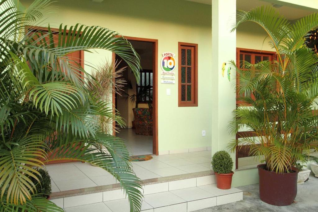  Portal 10 Ferradura