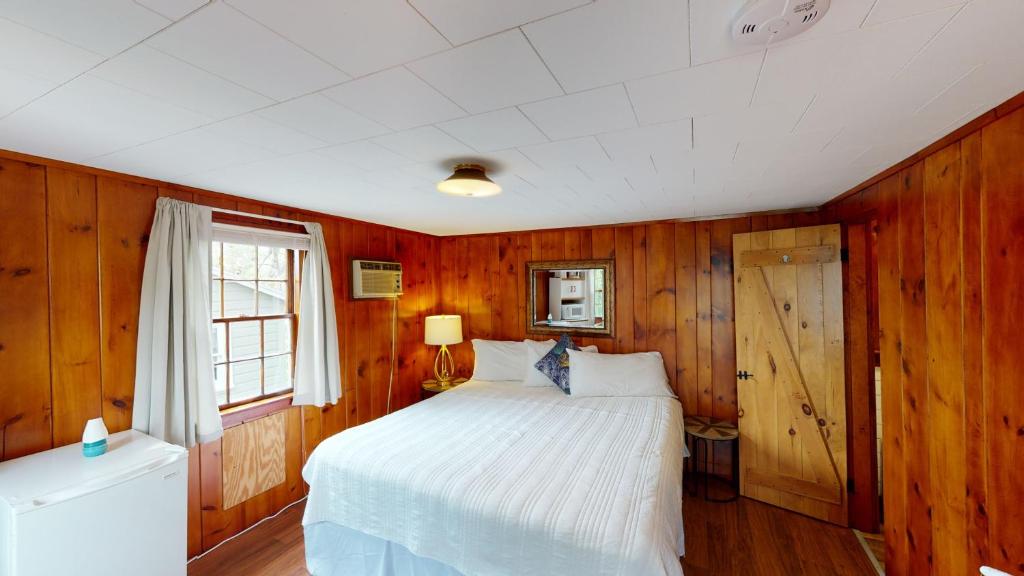 The Lakeview Inn & Cottages - Estudio Con Vistas Al Jardín