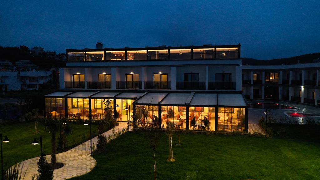 Budova, kde se hotel nachází