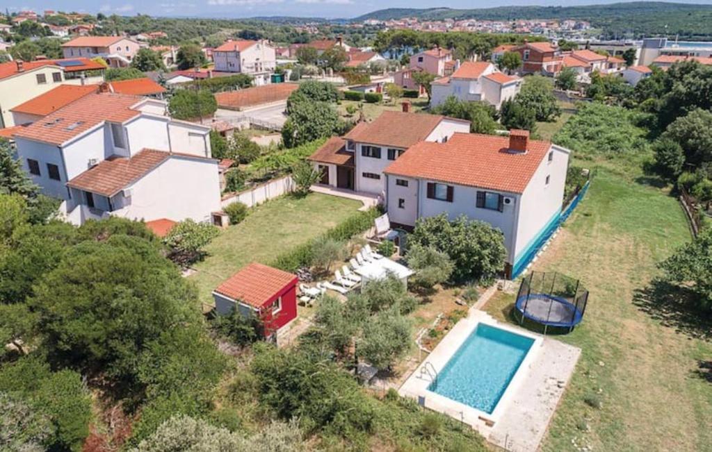 Letecký snímek ubytování Domus Maria with swimming pool and Free parking