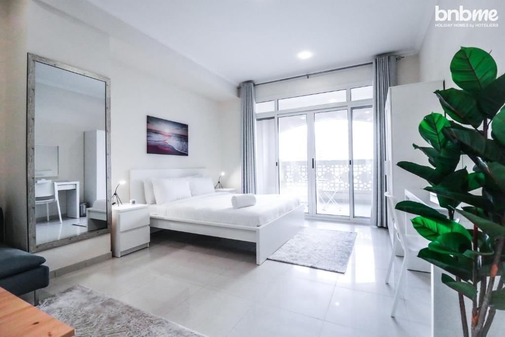 bnbme homes – Stylish Studio Silicon Oasis – 124