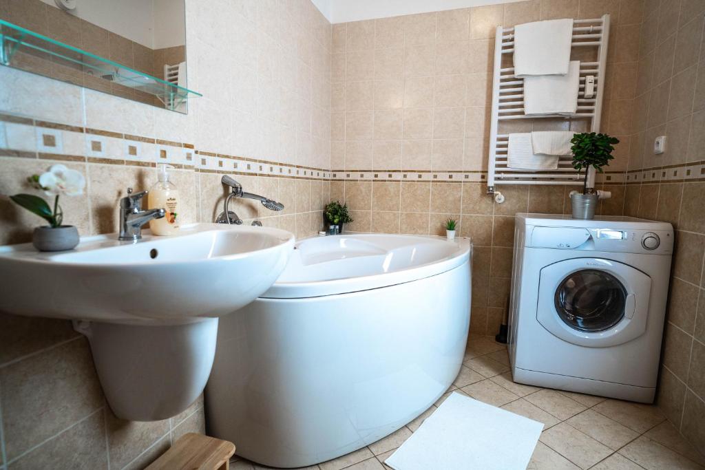 Łazienka w obiekcie Apartmán Svatý Petr