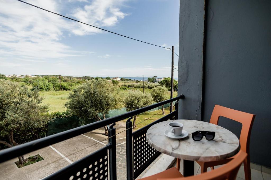 Balkon lub taras w obiekcie Thalassa Apart Hotel