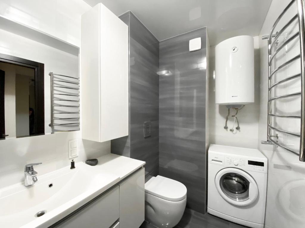 Luxury 2-bedroom river view фото 3