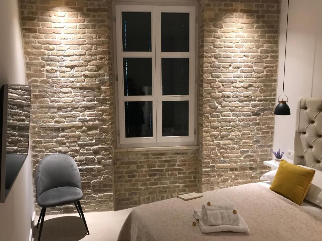 Central Park Residence - 9