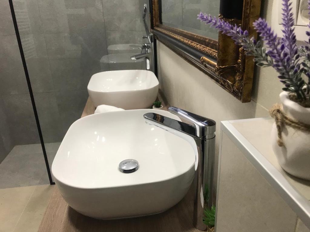 Central Park Residence - 11