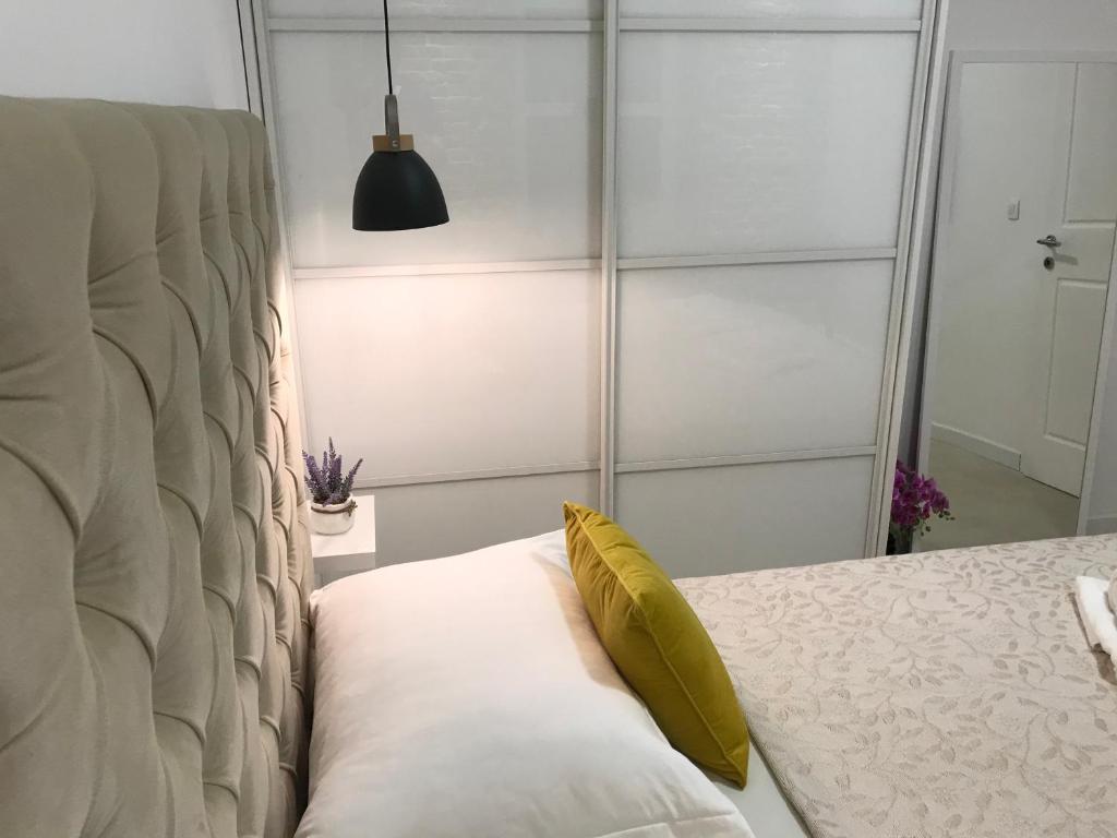 Central Park Residence - 18