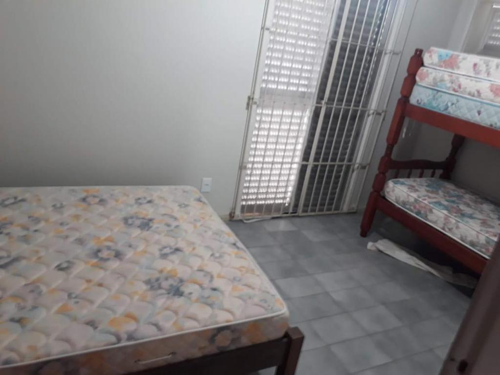  Apto Ubatuba praia grande 6 pessoas!