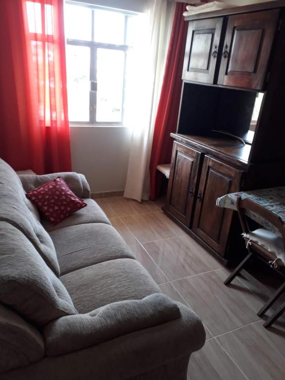  Apto Ubatuba praia grande 6 pessoas!