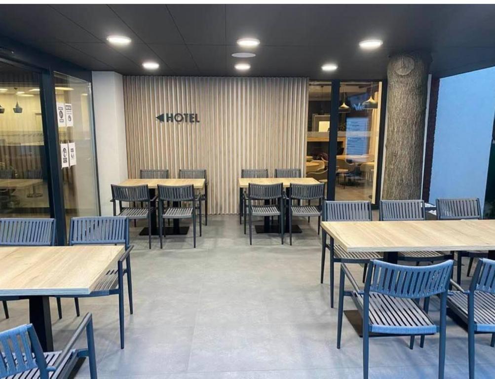 Garni Hotel DOCK Bratislava - Resim 12