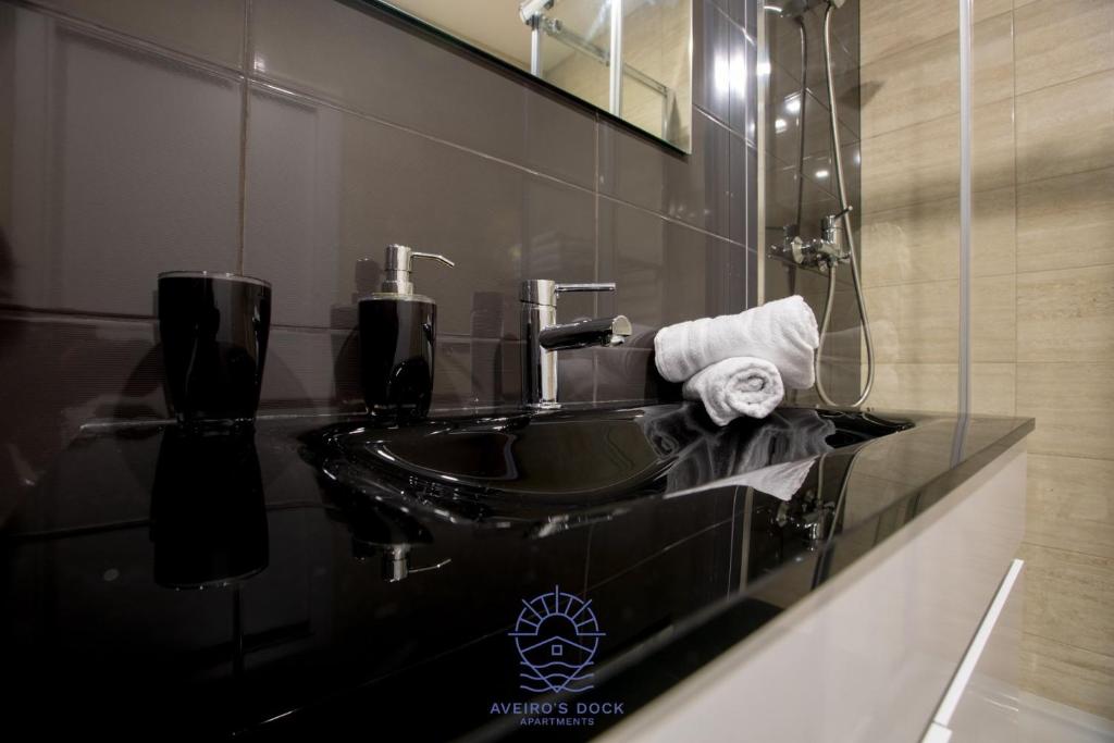 Aveiro´s Dock Apartments - 12