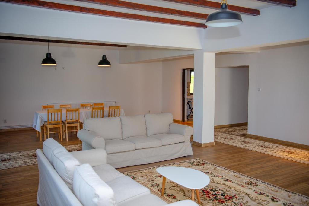 Family House Pristol - Housity
