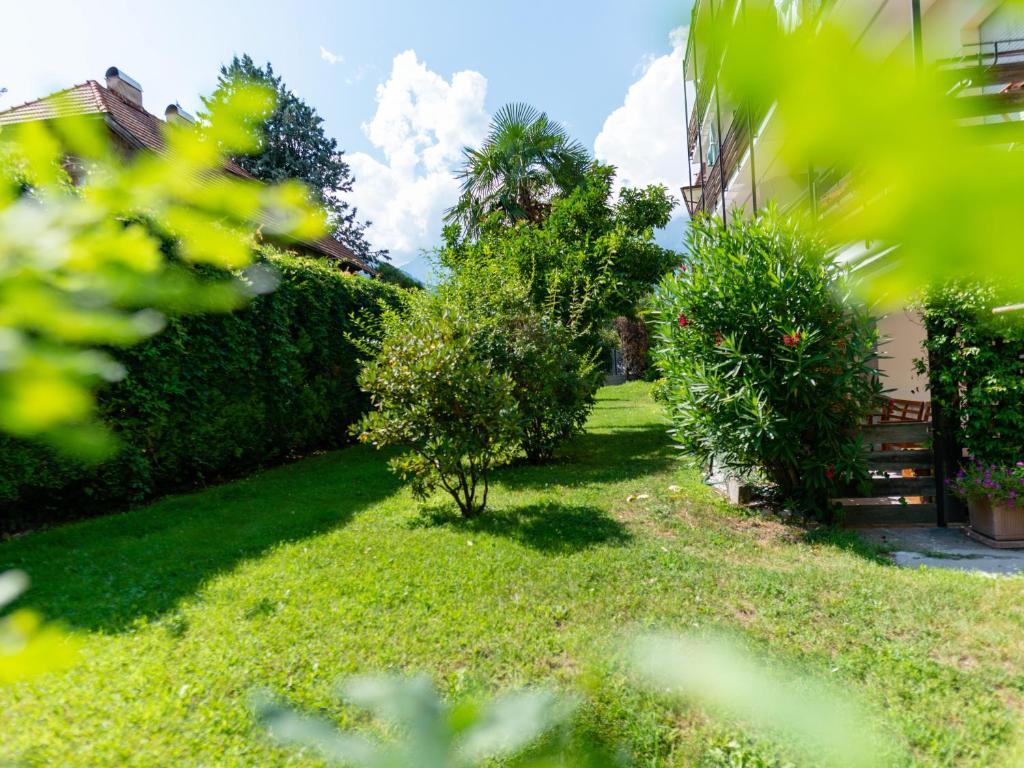 Ogród w obiekcie Apartment Hanna