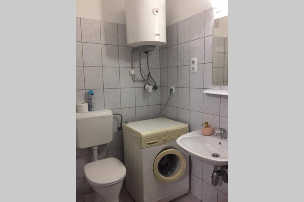 Kúpeľňa v ubytovaní JAndi apartman