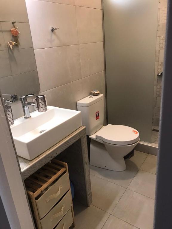 Koupelna v ubytování Athina Studios