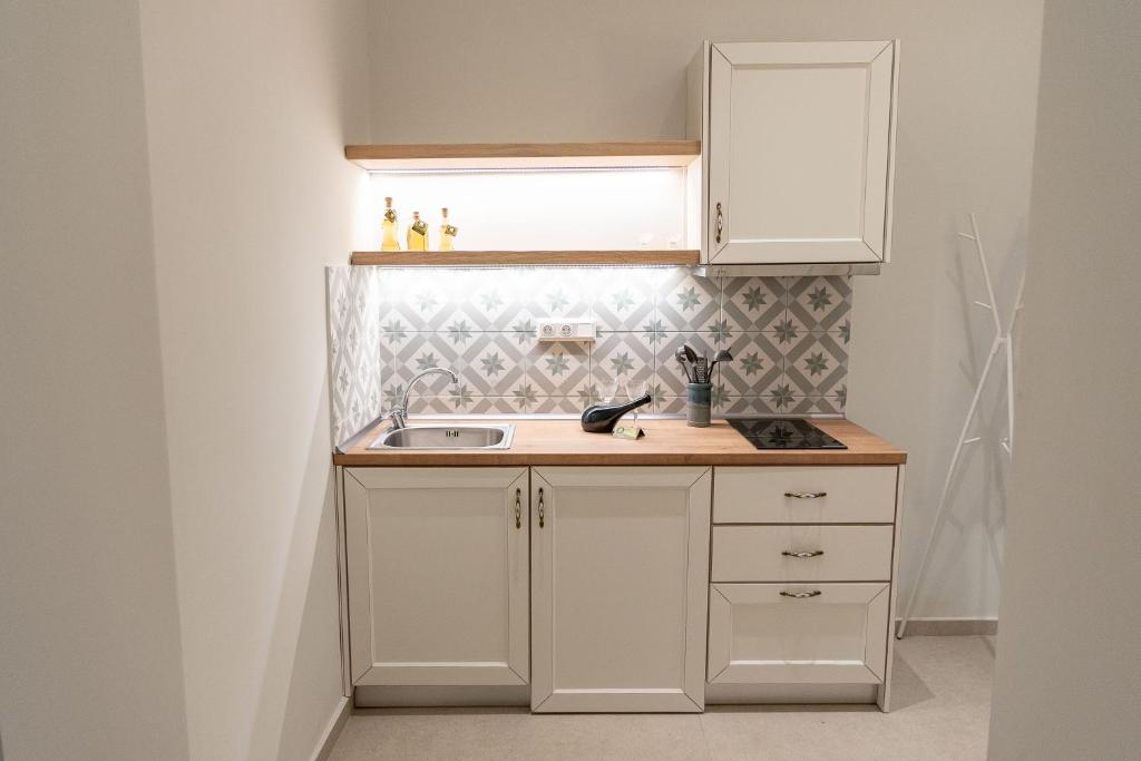Cucina o angolo cottura di Mageiras Boutique Hotel