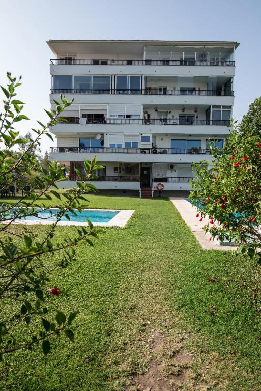 Ogród w obiekcie Apartamento Rio Mar