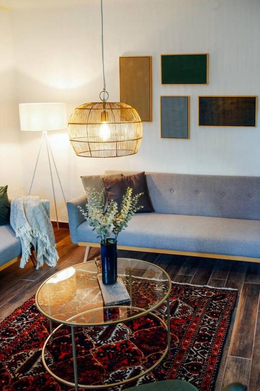 Posedenie v ubytovaní Apartment Aussee- Beletage Salzherrenhof- Küche, WLAN, Netflix