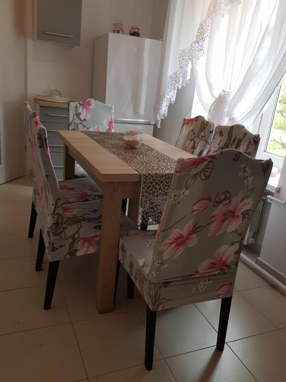 Fotografia z galérie ubytovania Apartament Wiejska Sielanka v destinácii Ryn