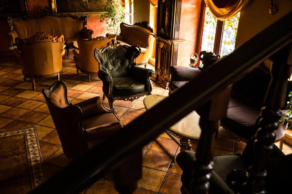 Ambassador Hotel - Resim 28