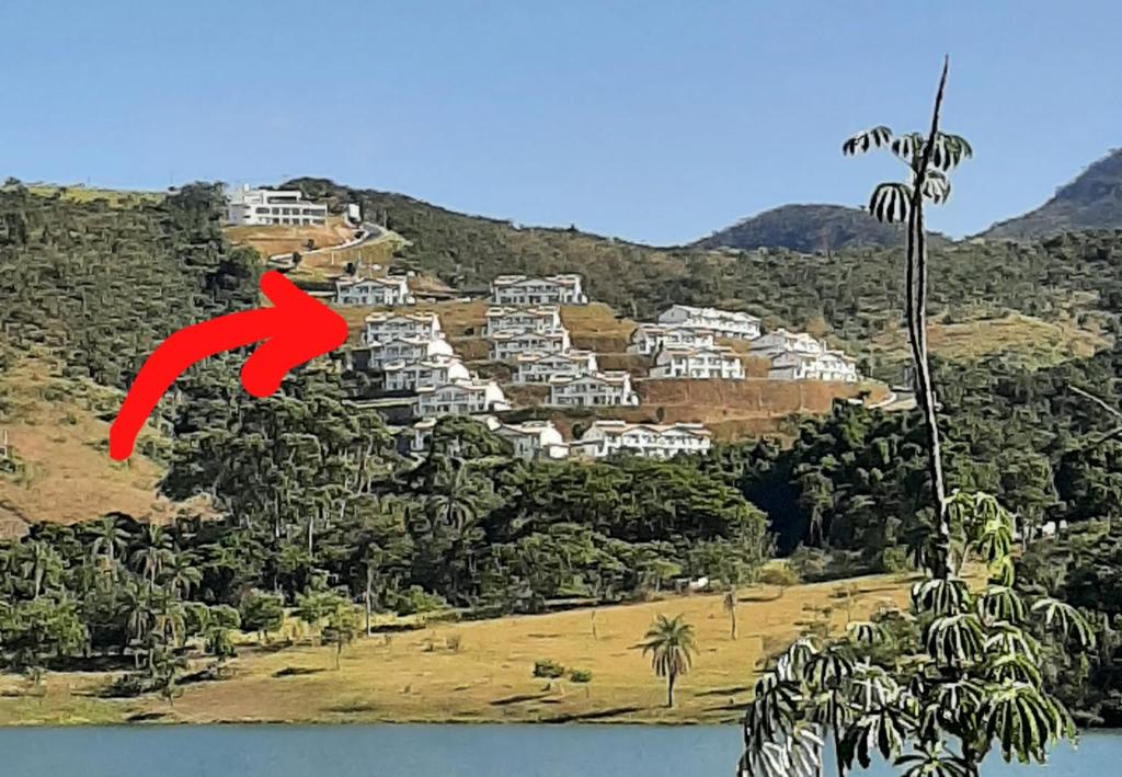  Casa Duplex com 03 Suites em Condomínio
