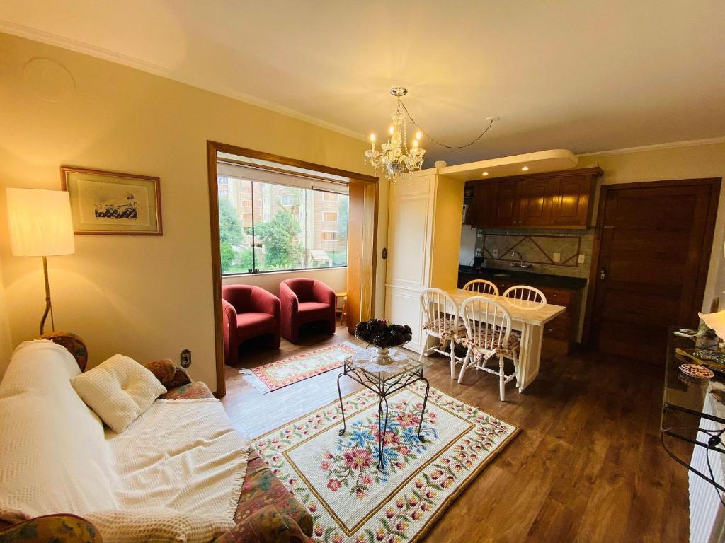  Acolhedor 2D no Centro de Gramado