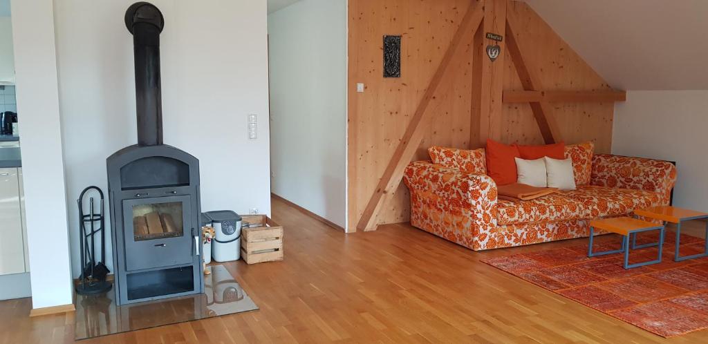 Posezení v ubytování Ferienwohnung Wüstner