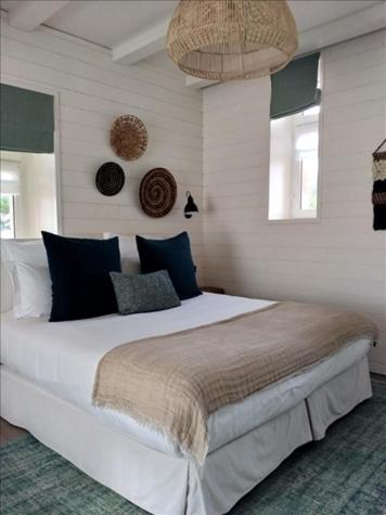 Le Nessay - Double Or Twin Room With View (secondary Building)