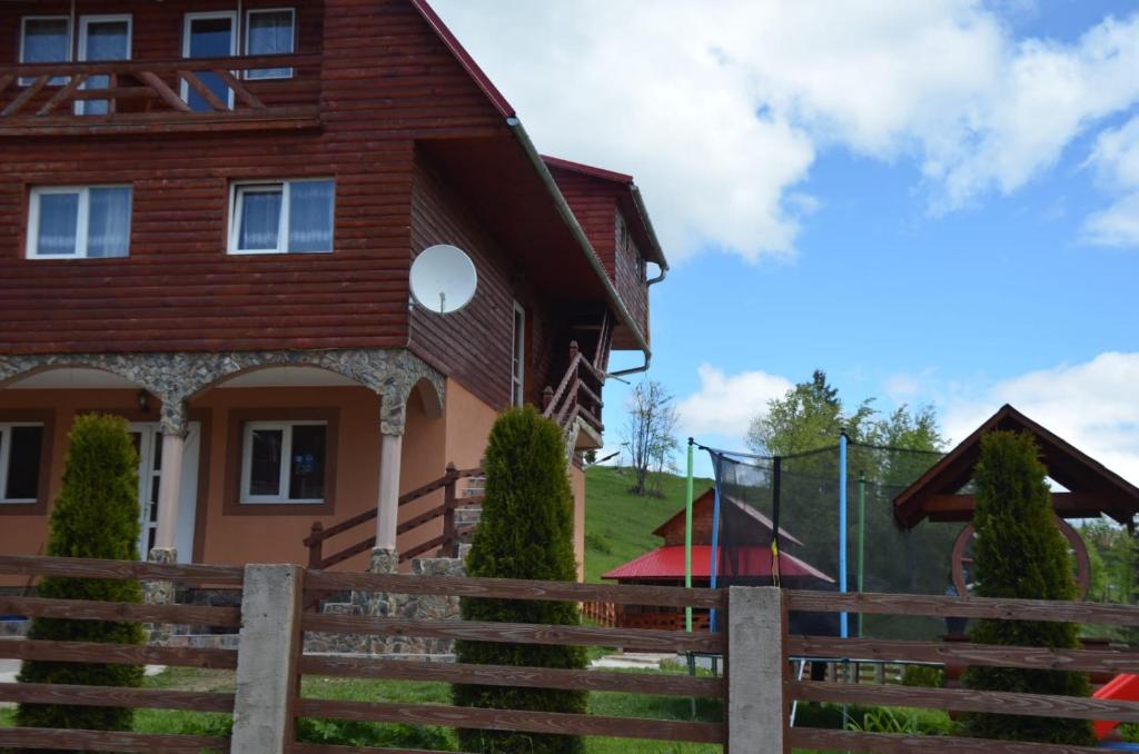 Fotografie z fotogalerie ubytování Cabana Ghetari v destinaci Gheţari