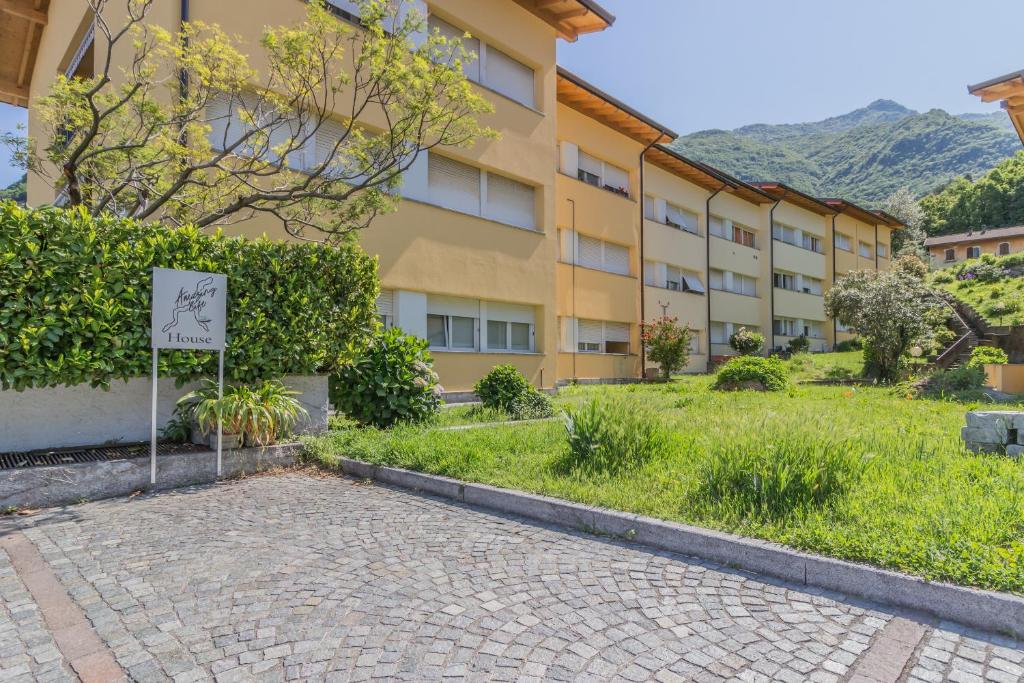 Výhľad na hory alebo výhľad na hory priamo z apartmánu