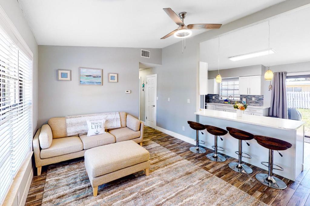 Imagen de la galería de Clearwater Bungalow, en Clearwater