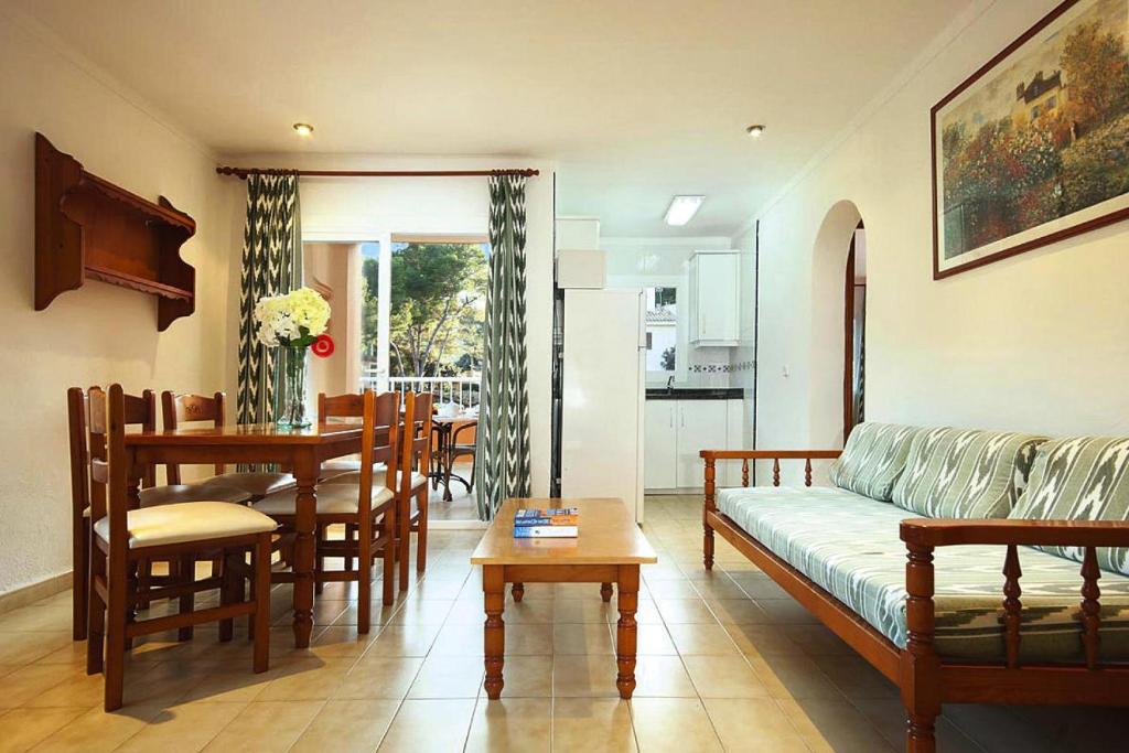 Apartment Pinos Altos Cala San, Cala de Sant Vicent, Spain ...