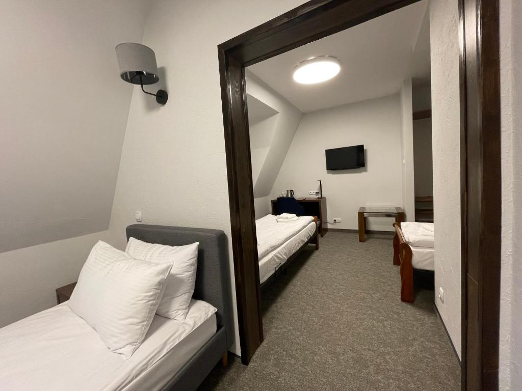 Hotel RED - Driepersoonskamer