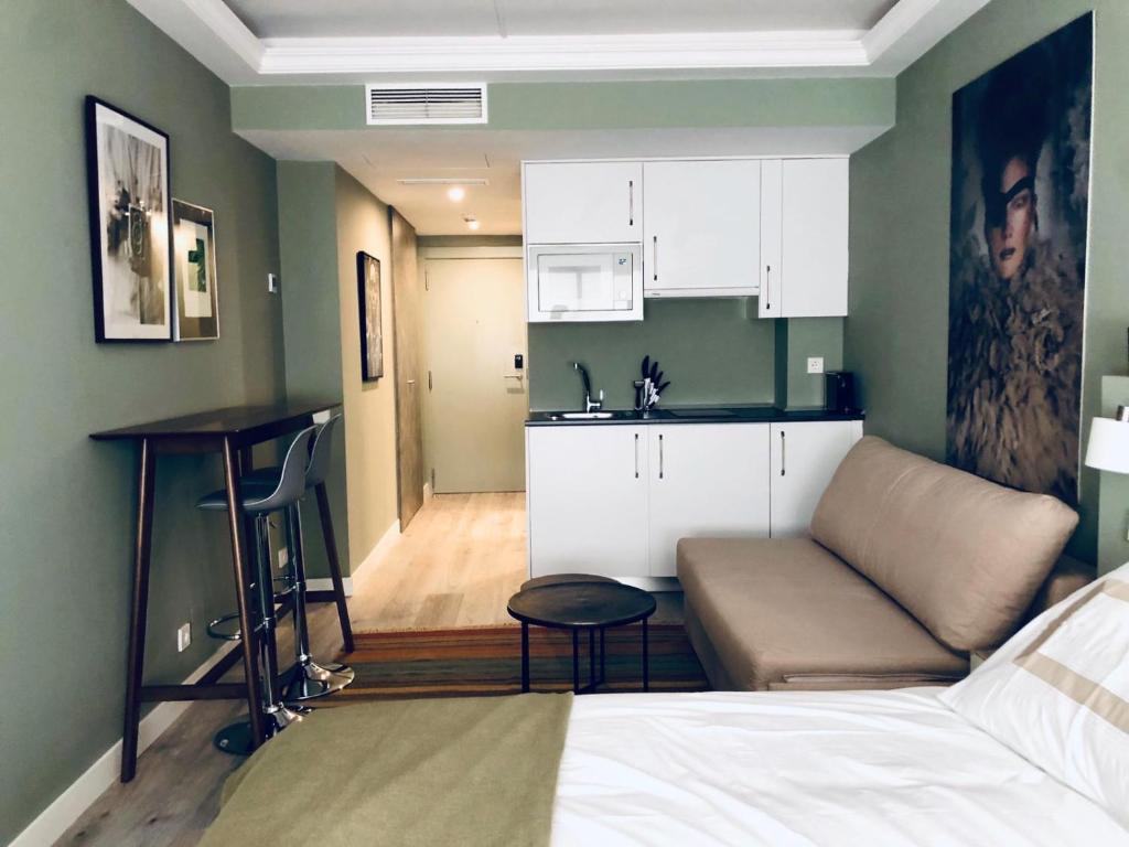 Recoletos Estudio en la mejor zona de Madrid - Resim 19