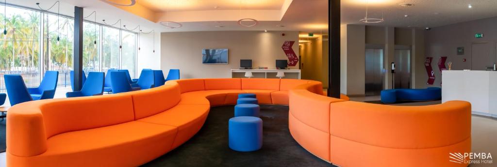 Posezení v ubytování Pemba Express Hotel