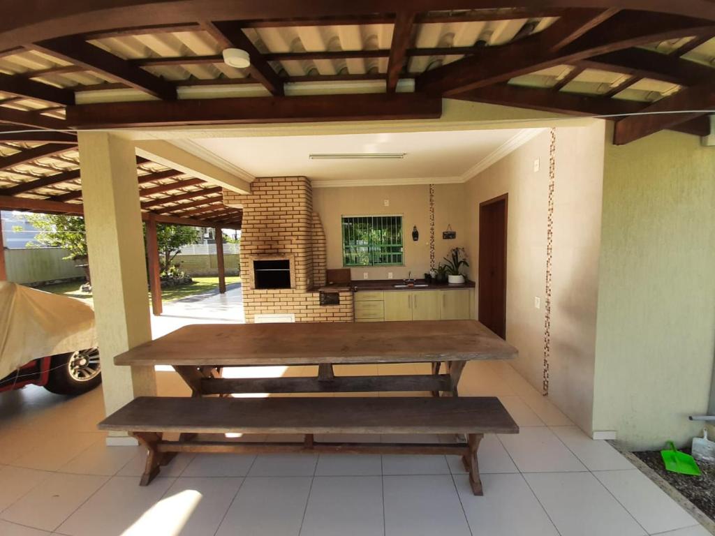 Casa Mariscal com piscina e amplo quintal - Agata